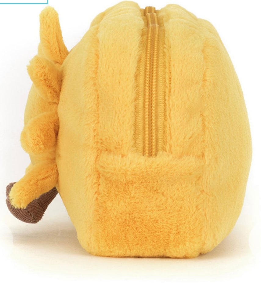 Amuseable Sun Pouch